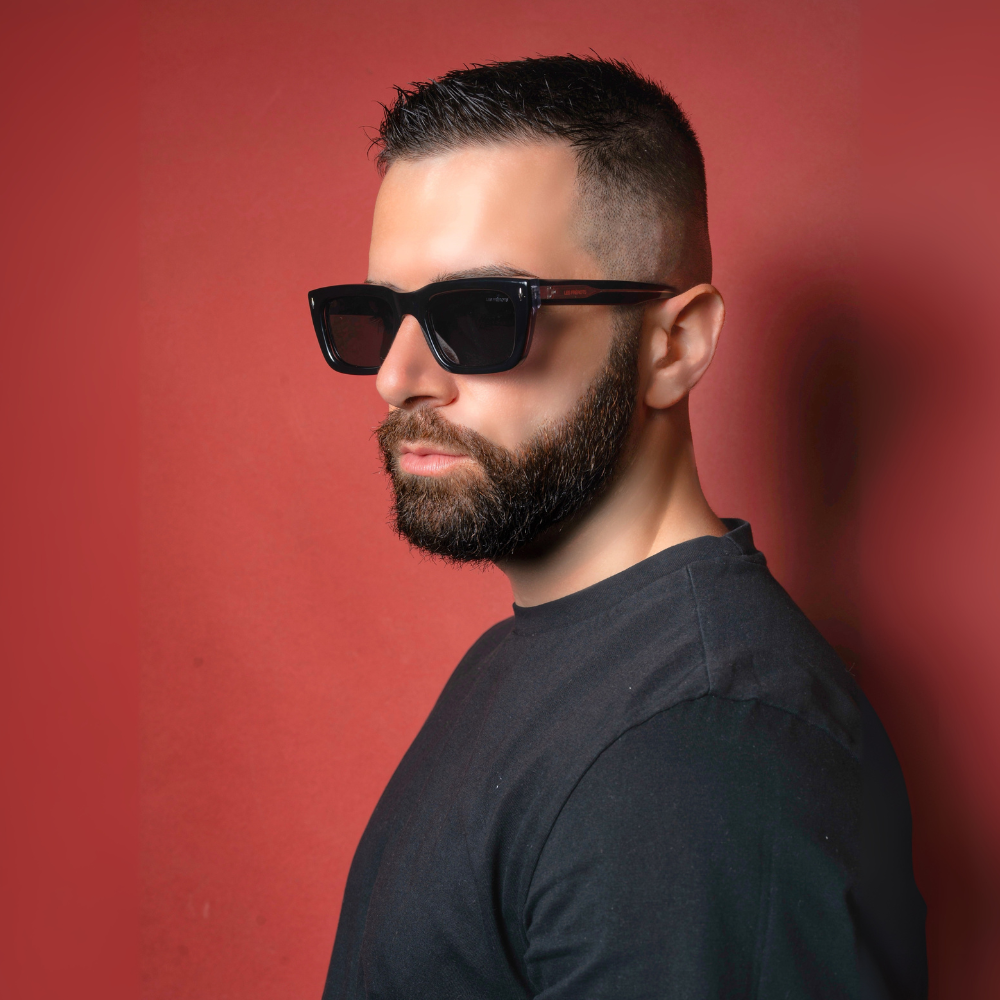 Metal sunglasses, Séraphin