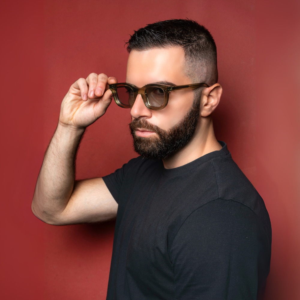 Green sunglasses, Côte d'Azur