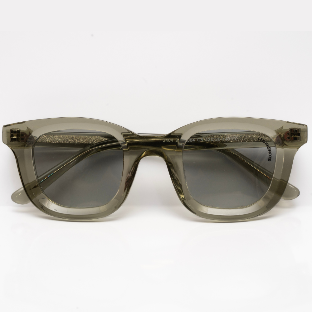 Green sunglasses, Côte d'Azur