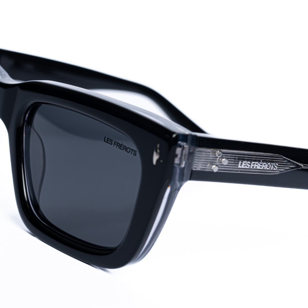 Metal sunglasses, Séraphin