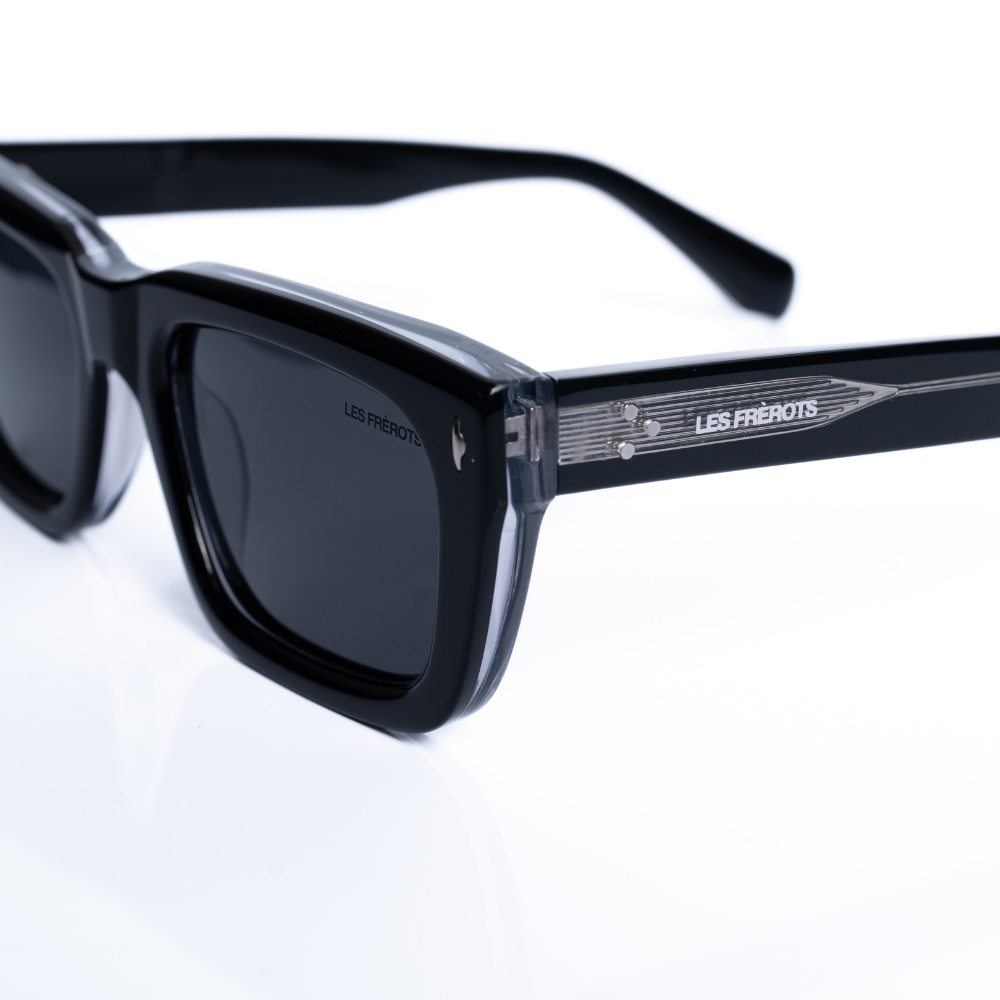 Metal sunglasses, Séraphin