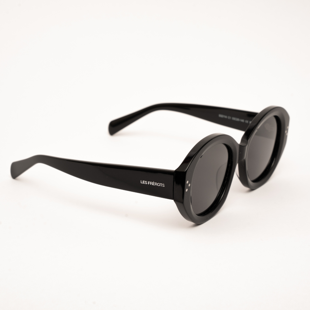 Black sunglasses, Danse au Vent